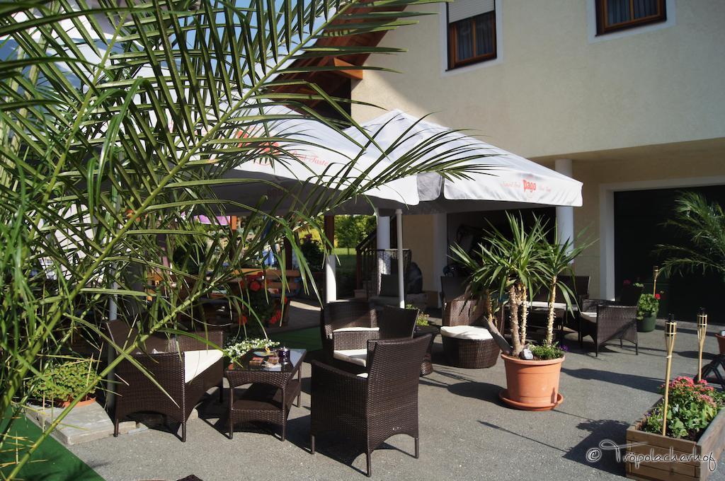 Der Troepolacherhof Hotel & Restaurant Exterior photo