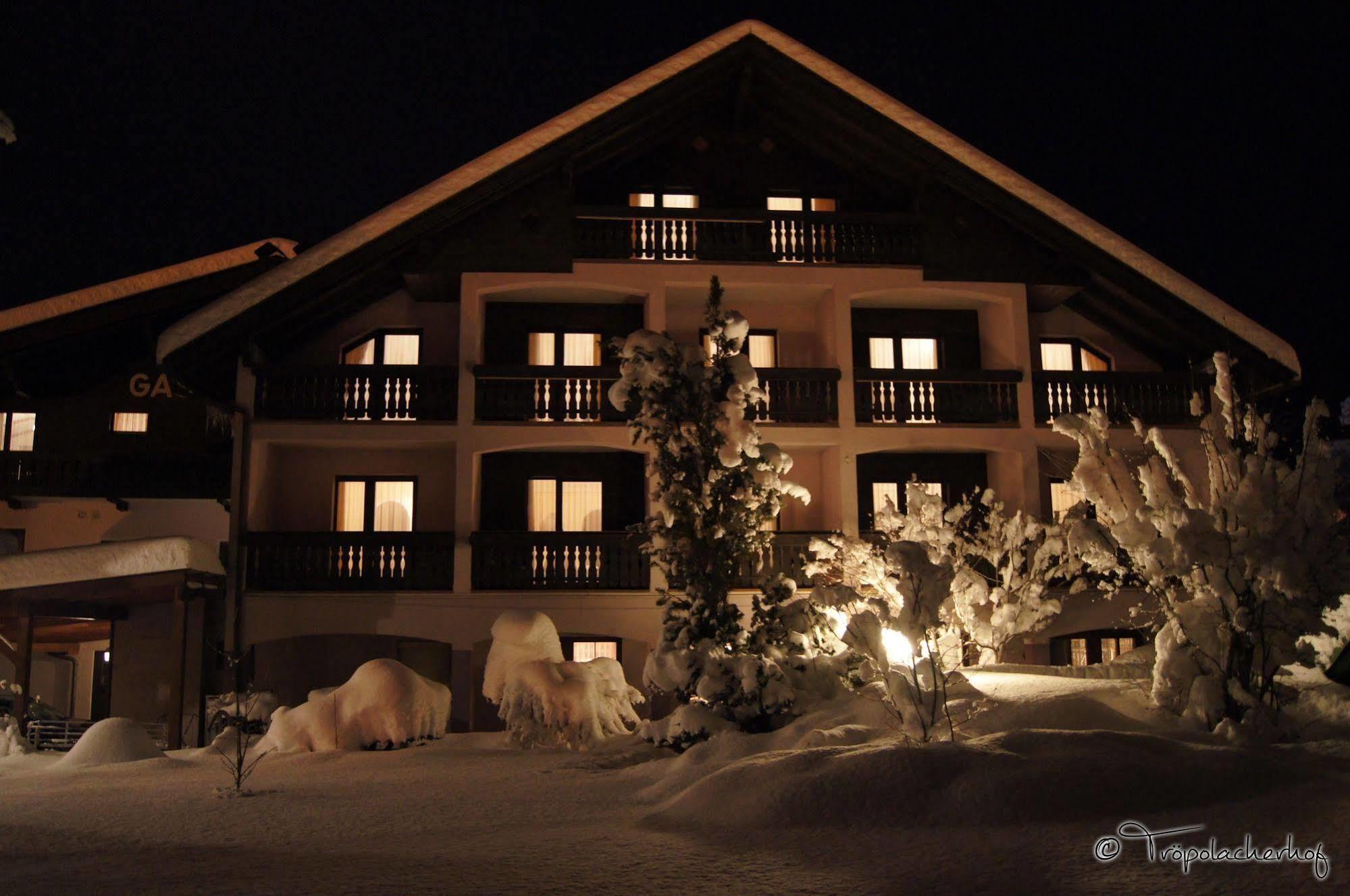 Der Troepolacherhof Hotel & Restaurant Exterior photo